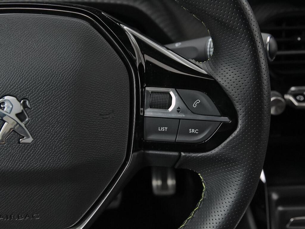 Peugeot 2008 GT Puretech 130 S&S 6 Vel. MAN Segunda mano
