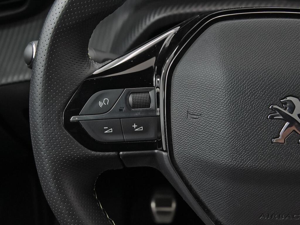 Peugeot 2008 GT Puretech 130 S&S 6 Vel. MAN Segunda mano