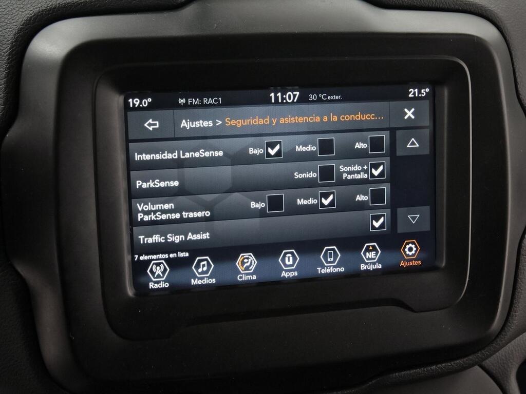 Jeep Renegade eHybrid 1.5 96kW(130CV) Longitude ATX 26