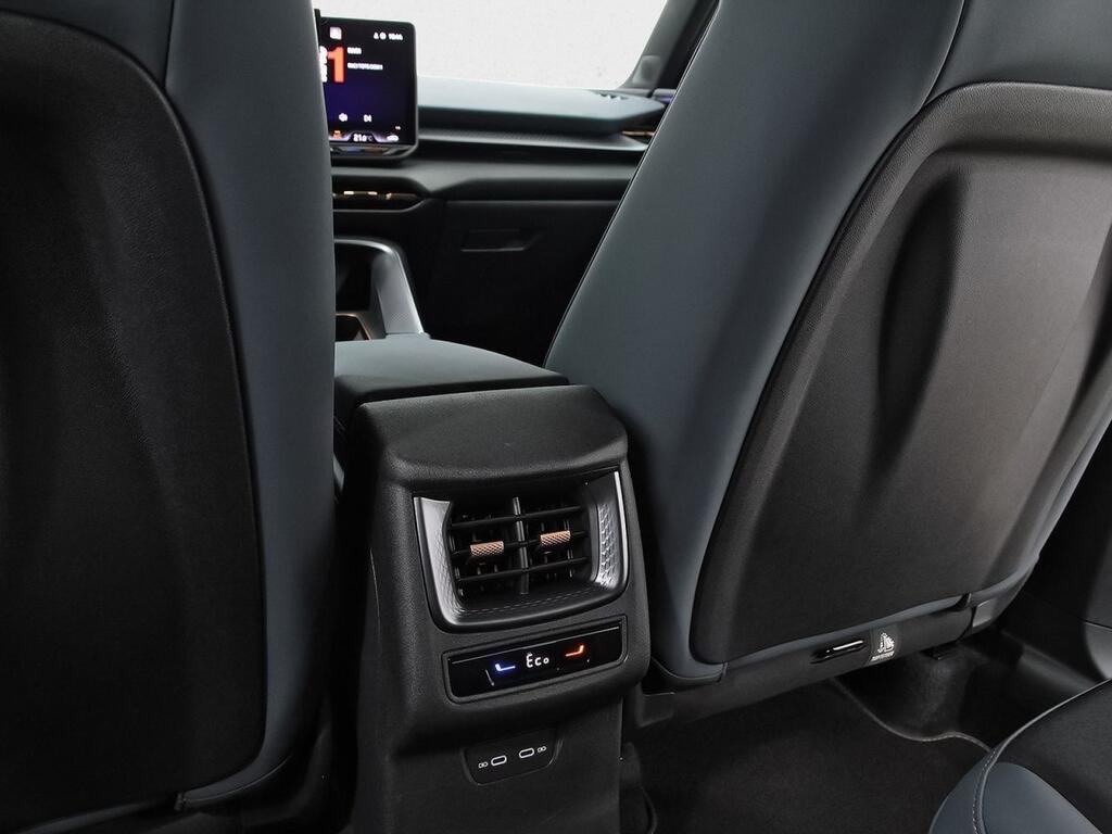 CUPRA Terramar 1.5 TSI e-Hybrid 150kW (204 CV) DSG Segunda mano
