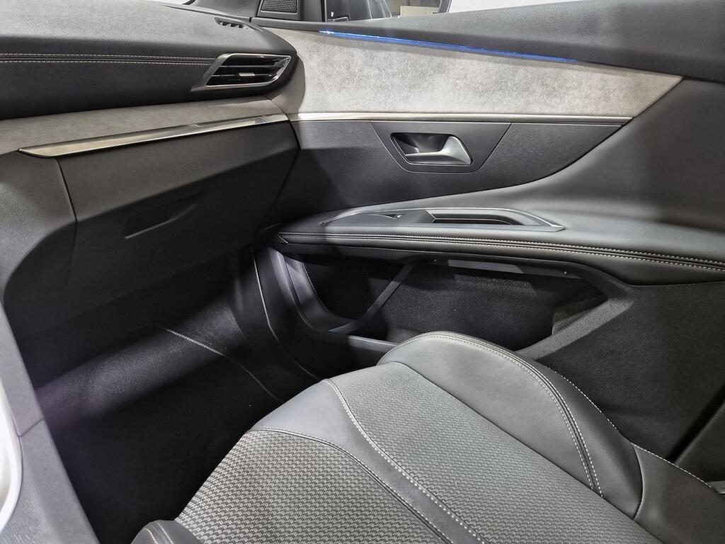 Peugeot 3008 Hybrid 225 e-EAT8 GT Segunda mano