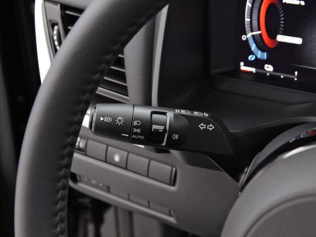 Nissan X-Trail 5pl 1.5 e-POWER 152kW 4x2 A/T N-Connecta Segunda mano