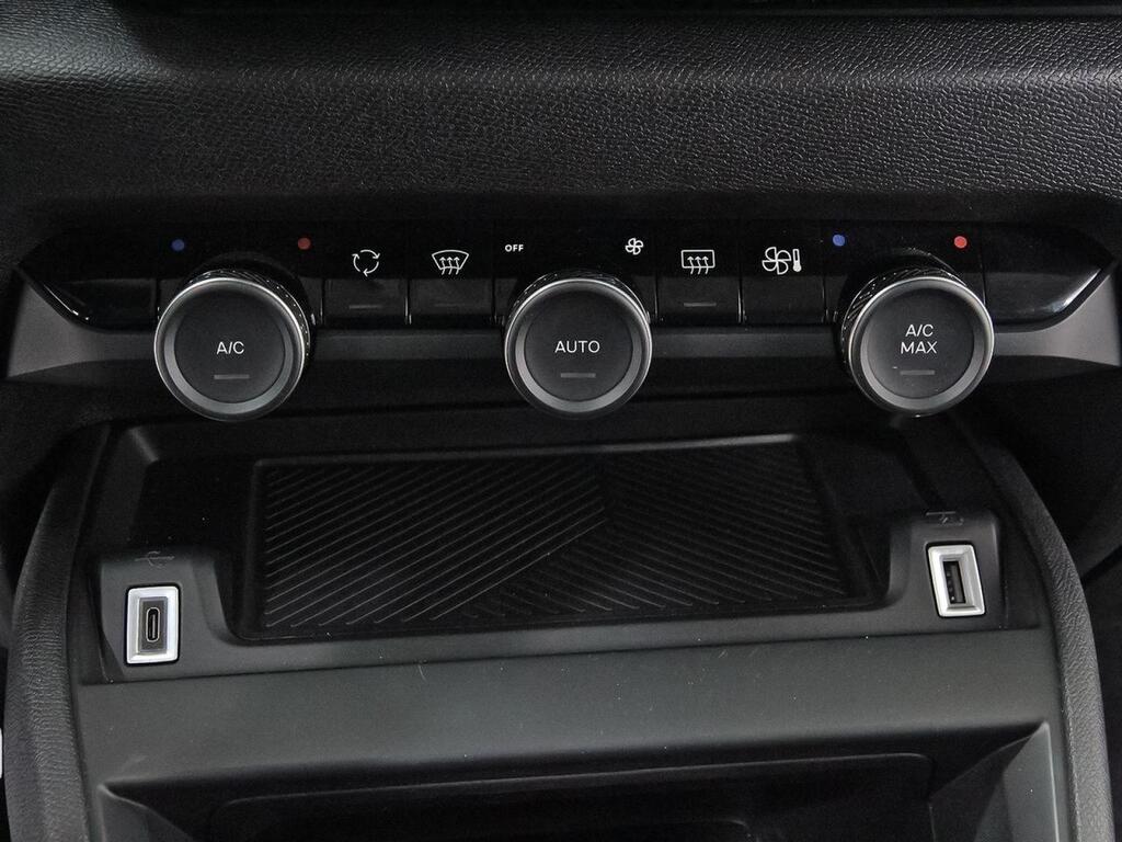 Citroën C4 Hybrid 136 e-DCS6 Plus Segunda mano