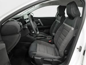 Citroën C4 BlueHDi 130 S&S EAT8 Plus 8