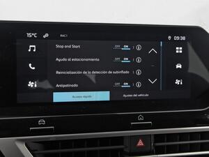Citroën C4 BlueHDi 130 S&S EAT8 Plus 24