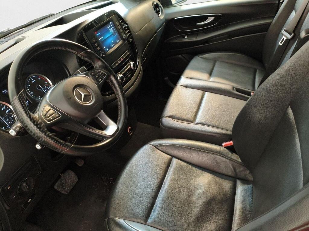 Mercedes Vito TOURER SELECT 2.0CDI 136CV 114 SWB L 4P 8 PLAZAS Segunda mano