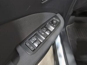Leapmotor T03 T03 BEV 37.3kWh Design Auto 12