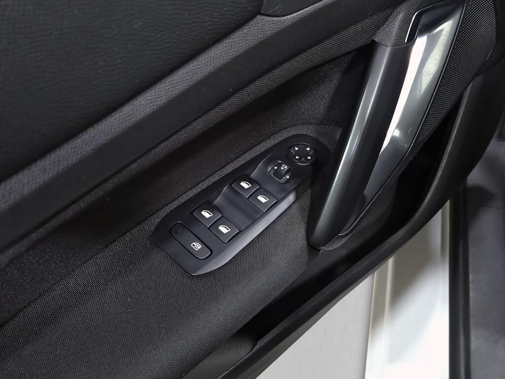 Peugeot 308 5p Active Pack BlueHDi 130 S&S Segunda mano