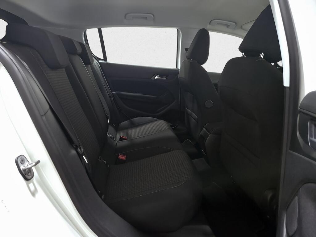 Peugeot 308 5p Active Pack BlueHDi 130 S&S Segunda mano