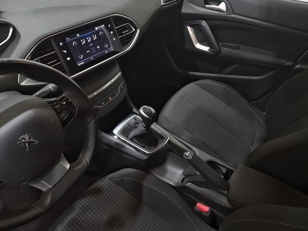 Peugeot 308 5p Active Pack BlueHDi 130 S&S Segunda mano