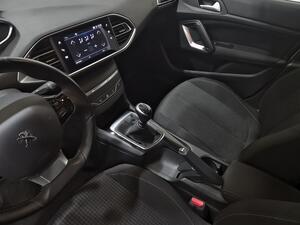 Peugeot 308 5p Active Pack BlueHDi 130 S&S 27