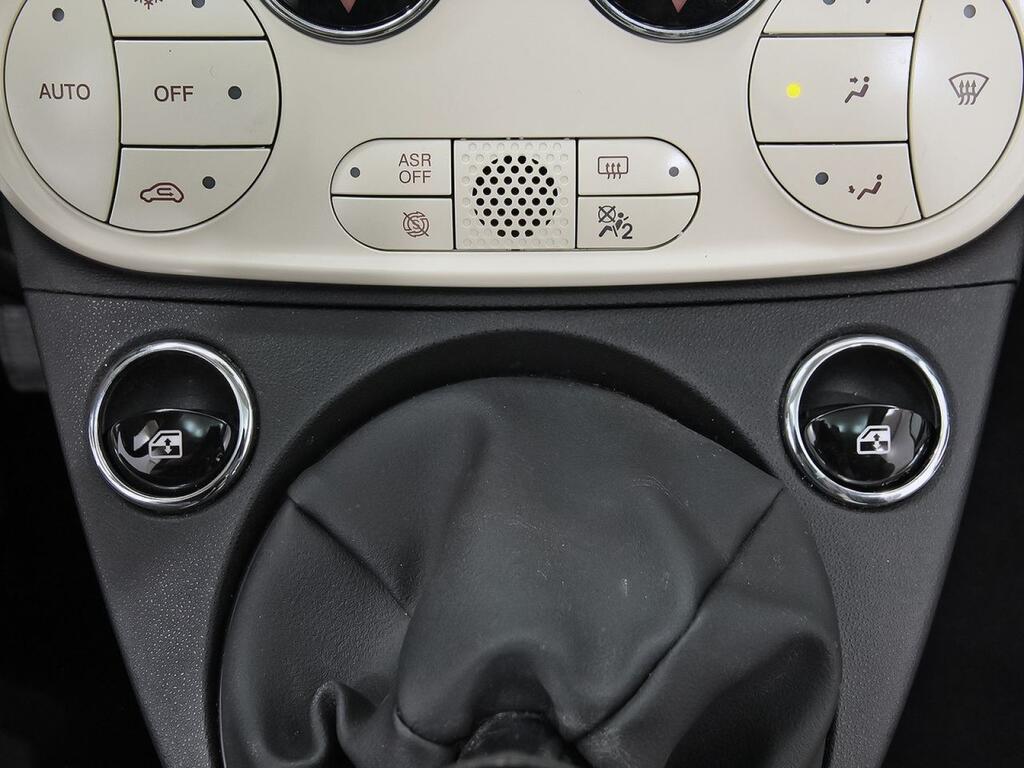 Fiat 500 Dolcevita 1.0 Hybrid 51KW (70 CV) 23