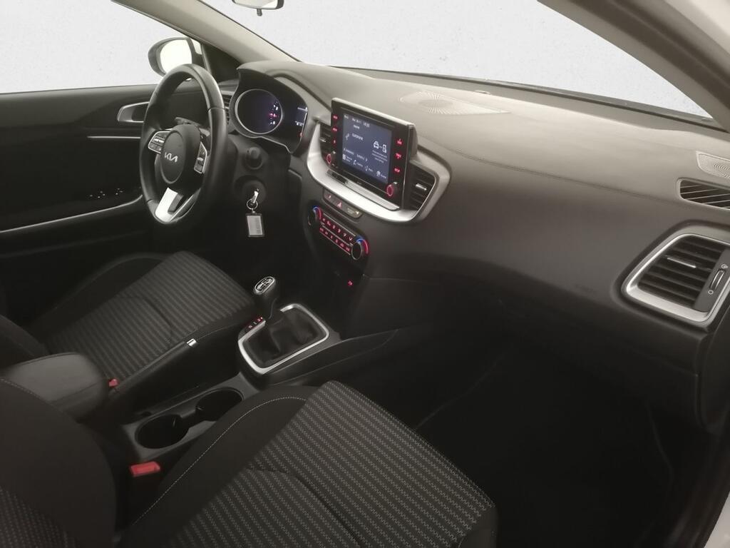 Kia XCeed 1.5 MHEV iMT Drive 118kW (160CV) Segunda mano