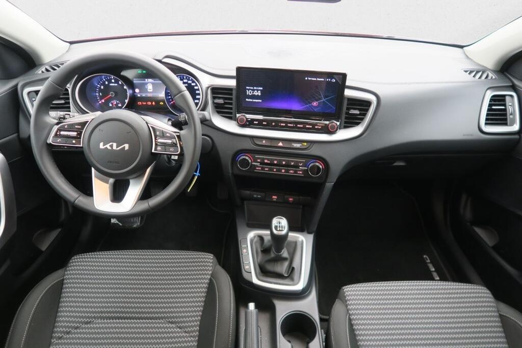 Kia Ceed Berlina 1.0 T-GDI 74KW DRIVE 100 5P Segunda mano