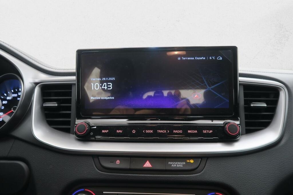 Kia Ceed Berlina 1.0 T-GDI 74KW DRIVE 100 5P Segunda mano