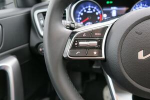 Kia Ceed Berlina 1.0 T-GDI 74KW DRIVE 100 5P 10