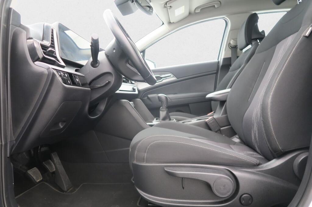 Kia Sportage SUV 1.6 CRDI MHEV 100KW DRIVE 136 5P Segunda mano