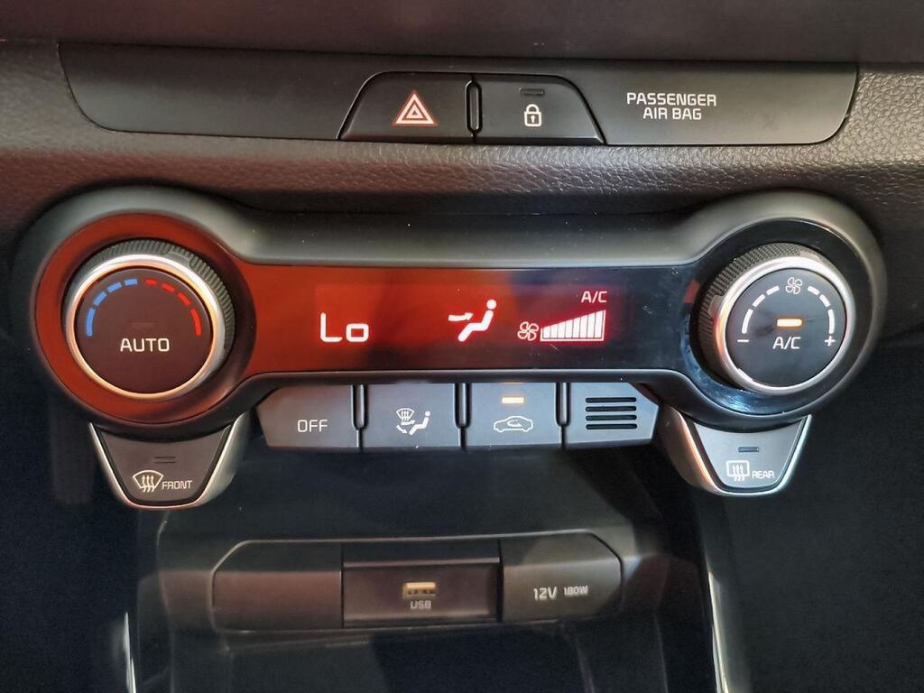 Kia Stonic 1.0 T-GDi 88kW (120CV) MHEV iMT Drive Segunda mano