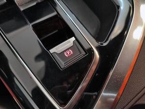 Peugeot 3008 1.2 PureTech 96KW S&S GT EAT8 23
