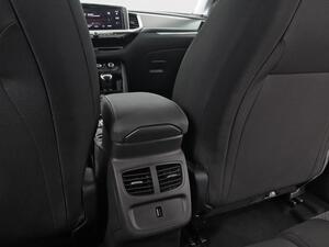 Opel Grandland 1.2 Turbo Design & Tech 32