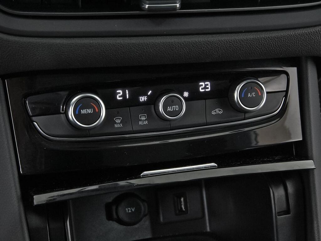Opel Grandland 1.2 Turbo Design & Tech Segunda mano