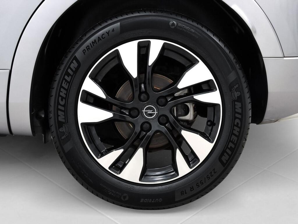 Opel Grandland 1.2 Turbo Design & Tech Segunda mano