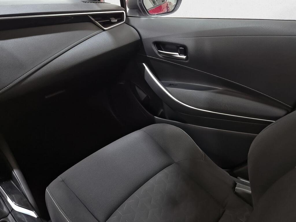 Toyota Corolla 1.8 125H ACTIVE E-CVT TOURING SPORT Segunda mano