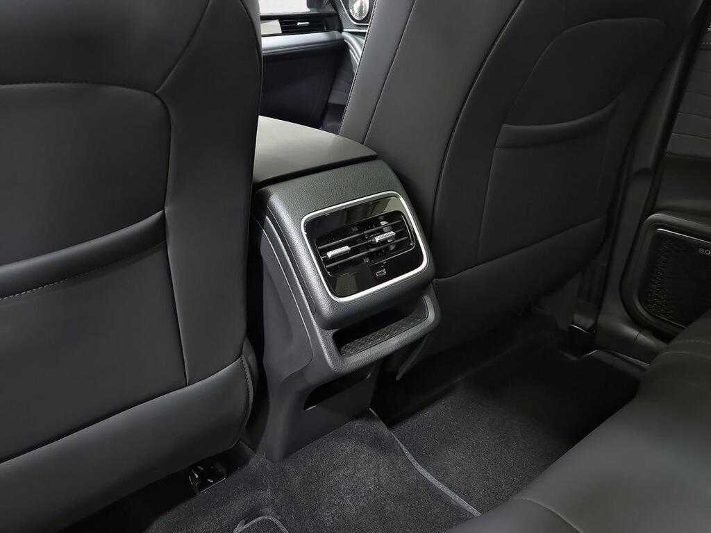 Ebro S700 1.5 TGDI PHEV Luxury E-CVT Km0