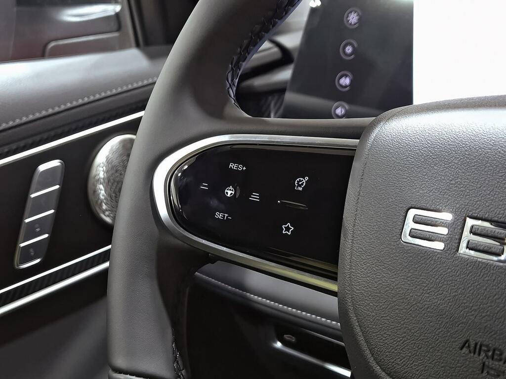 Ebro S700 1.5 TGDI PHEV Luxury E-CVT Km0
