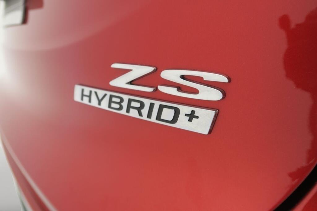 MG ZS COMFORT 1.5 HYBRID+ 197 CV 5P Segunda mano