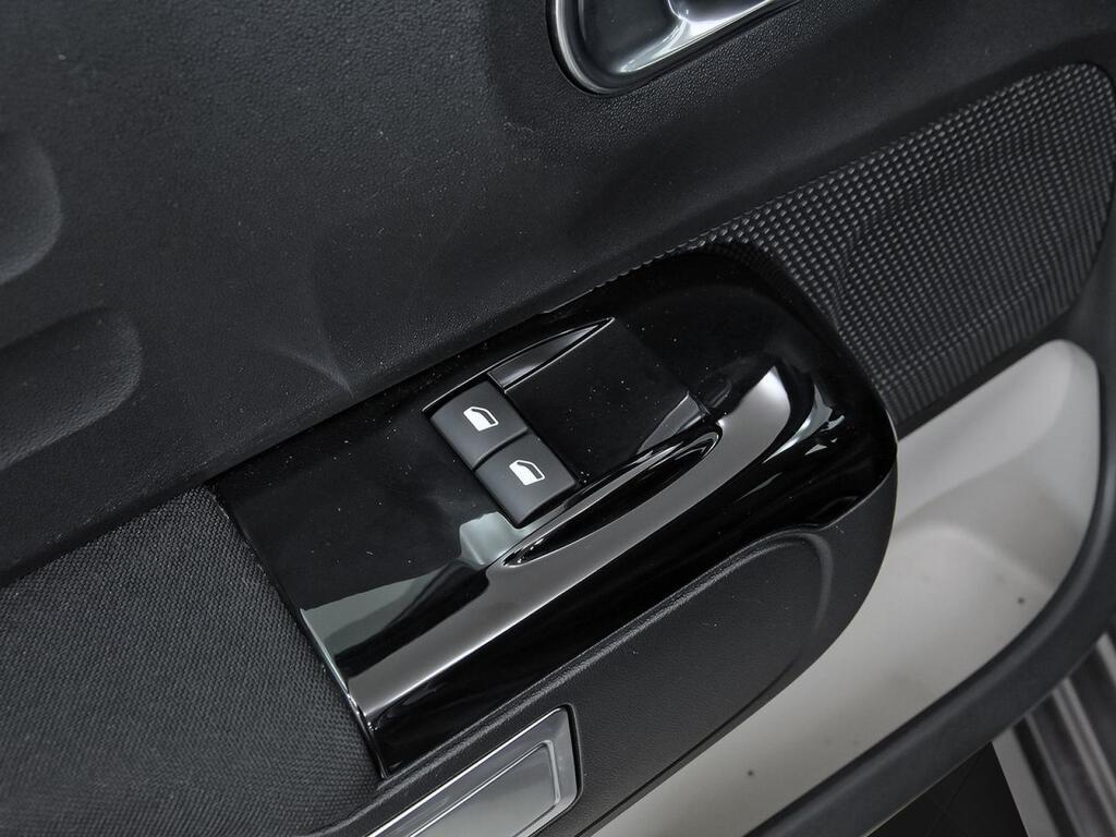 Citroën C3 PureTech 60KW (83CV) Shine Segunda mano