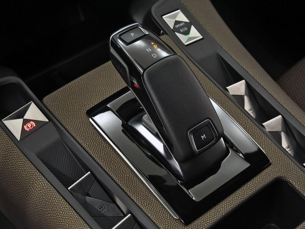 DS DS 7 PureTech 132kW (180CV) Auto. SO CHIC 32