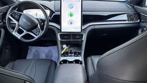 BYD Seal U COMFORT 1.5 DM-I 218 CV 5P 17