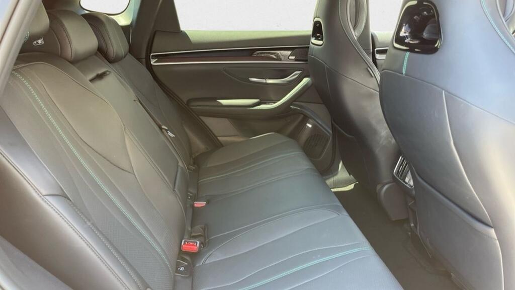 BYD Seal U COMFORT 1.5 DM-I 218 CV 5P Segunda mano