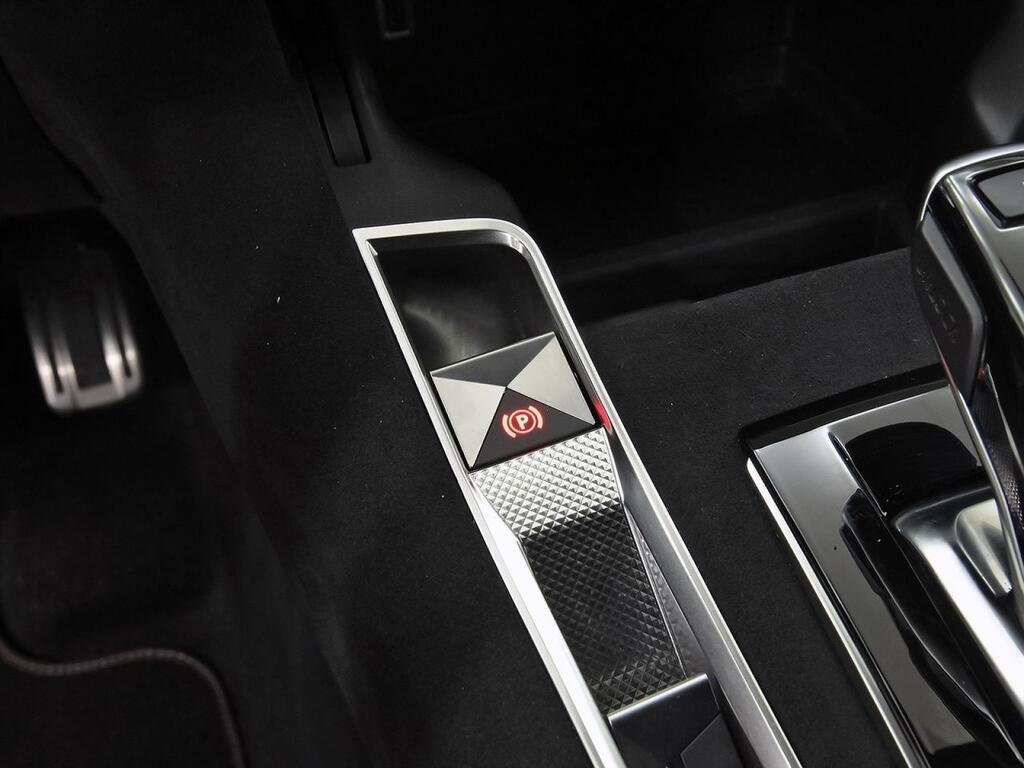 DS DS 7 BlueHDi 130 Automático PERF LINE + Segunda mano