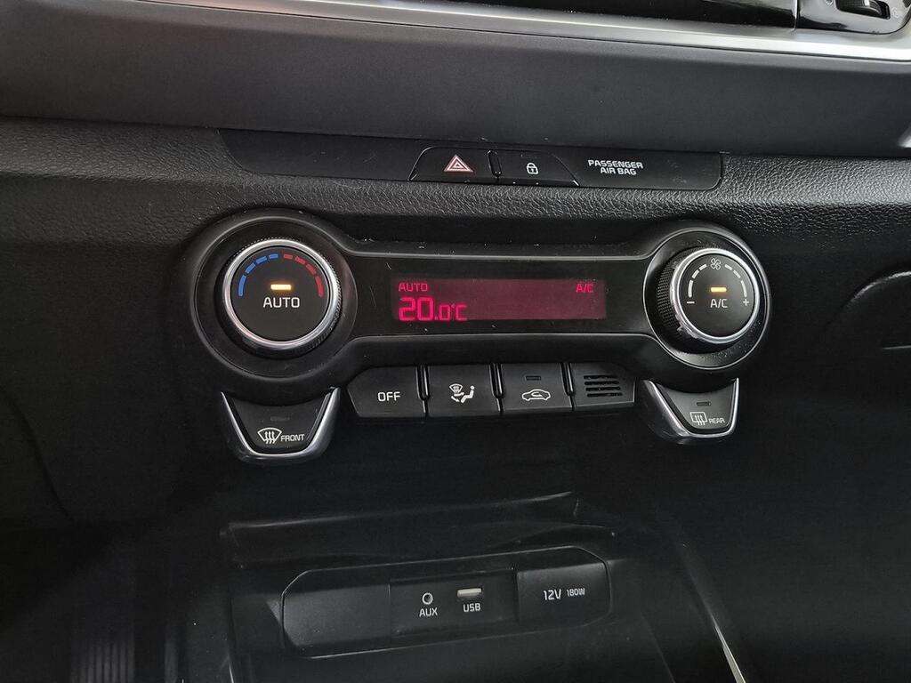 Kia Stonic 1.0 T-GDi 88kW (120CV) Drive Eco-Dynam 23