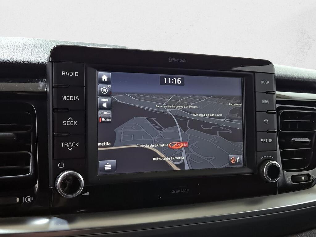 Kia Stonic 1.0 T-GDi 88kW (120CV) Drive Eco-Dynam 19