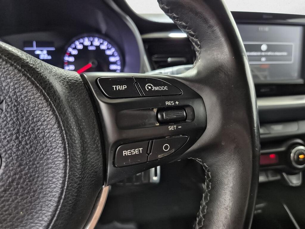 Kia Stonic 1.0 T-GDi 88kW (120CV) Drive Eco-Dynam 17