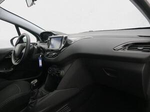 Peugeot 208 BlueHDi 73kW (100CV) Active 15