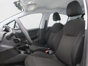 Peugeot 208 BlueHDi 73kW (100CV) Active 17