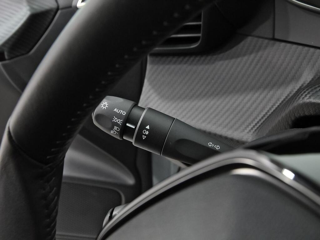 Peugeot 208 PureTech 55kW (75CV) Active Pack Segunda mano