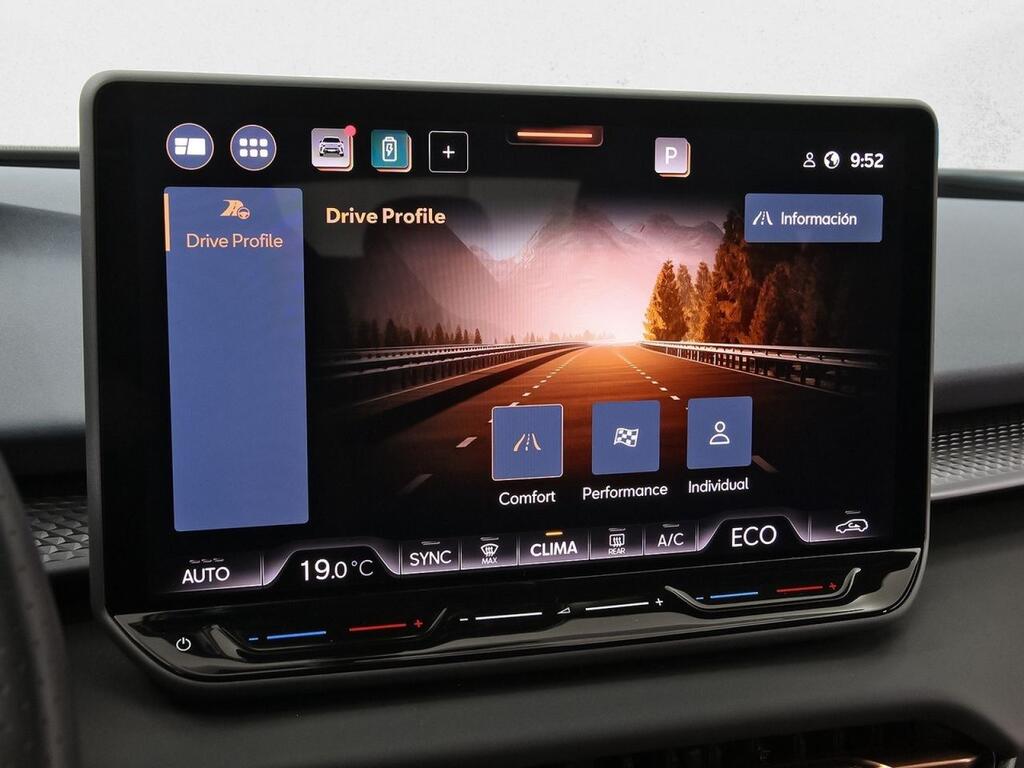 CUPRA Terramar 1.5 TSI e-Hybrid 150kW (204 CV) DSG Segunda mano