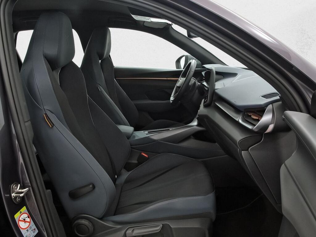 CUPRA Terramar 1.5 TSI e-Hybrid 150kW (204 CV) DSG Segunda mano