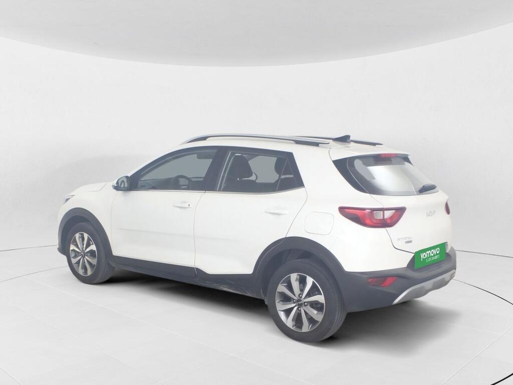 Kia Stonic SUV 1.0 T-GDI MHEV IMT 74KW DRIVE 100 5P Segunda mano
