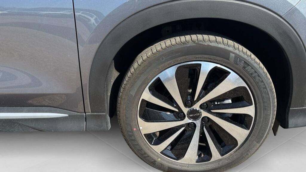 BYD Seal U COMFORT 1.5 DM-I 218 CV 5P Segunda mano