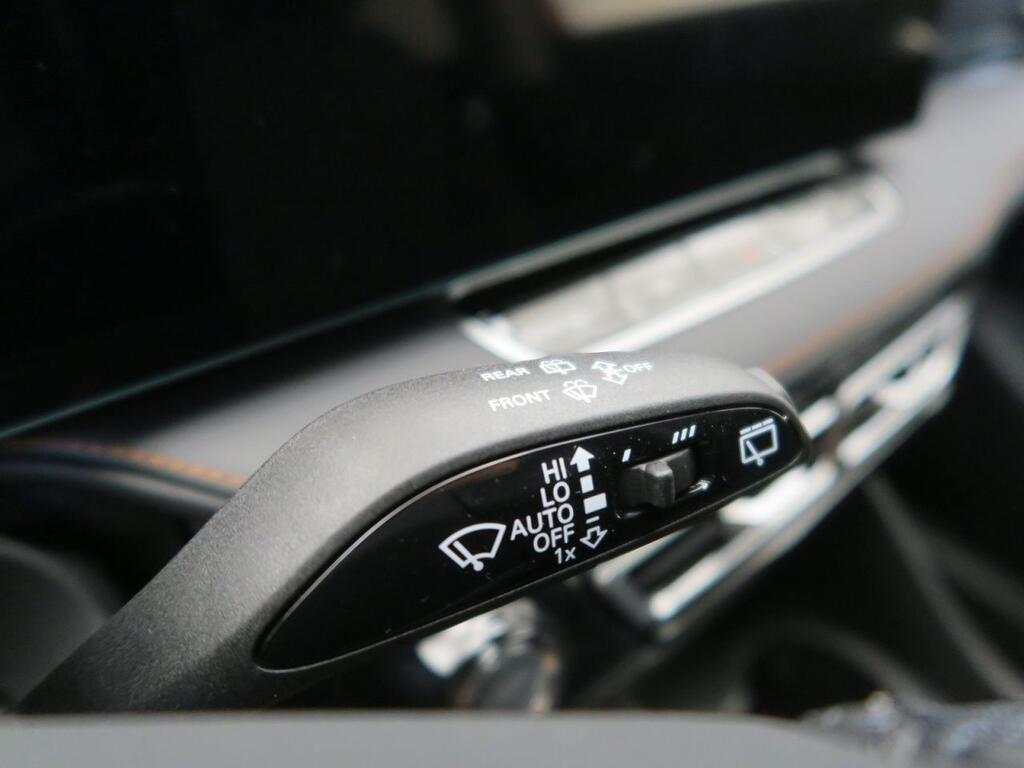 MG HS LUXURY 1.5T 170 CV 5P Km0