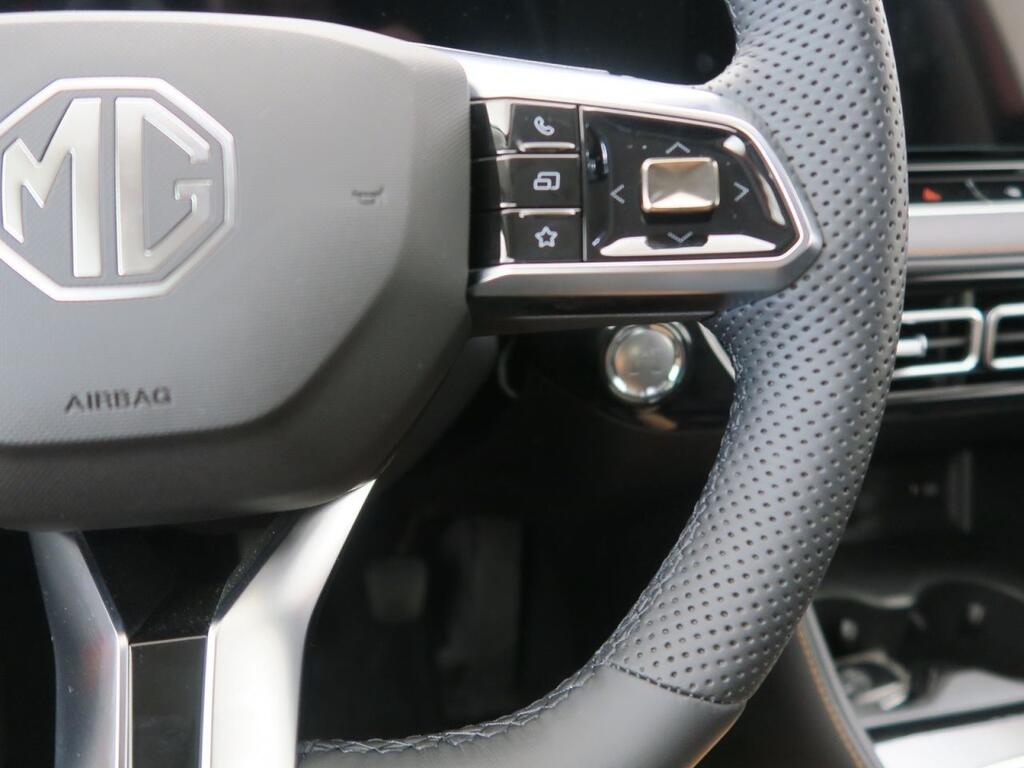 MG HS LUXURY 1.5T 170 CV 5P Km0