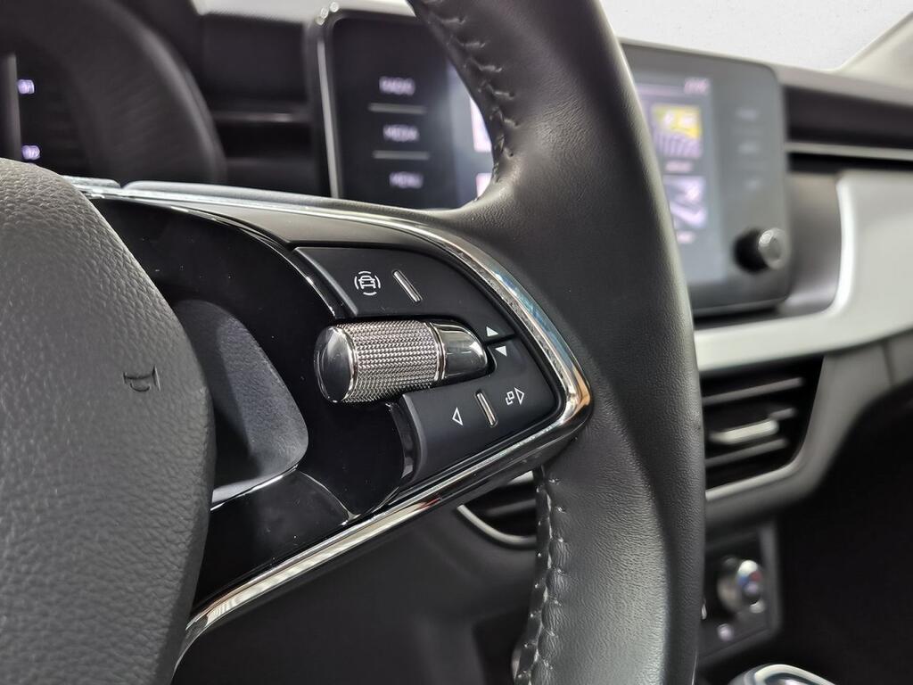 Skoda Kamiq 1.0 TSI 81kW (110CV) Ambition Segunda mano