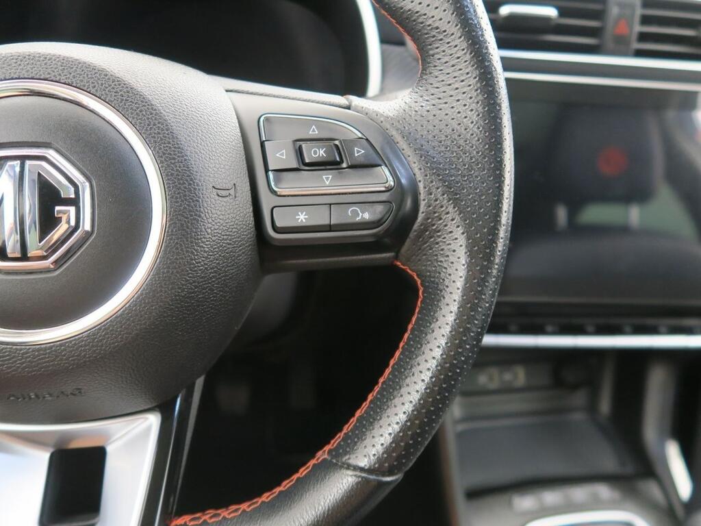 MG ZS LUXURY 1.0T 111CV 5P 17