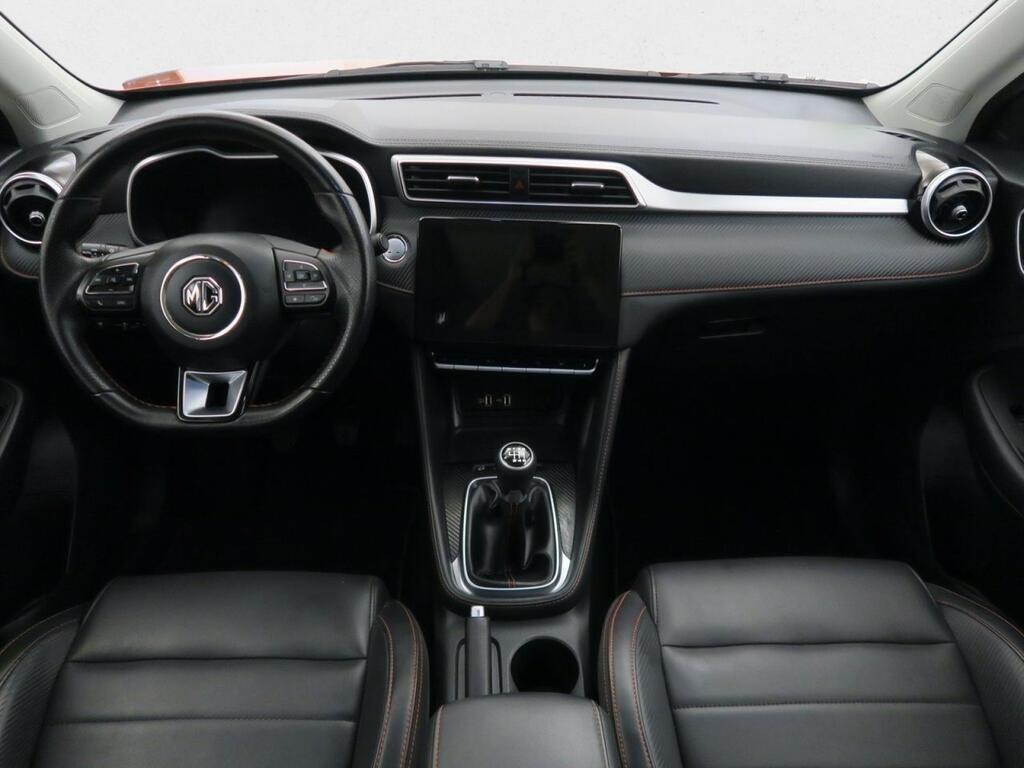 MG ZS LUXURY 1.0T 111CV 5P 8
